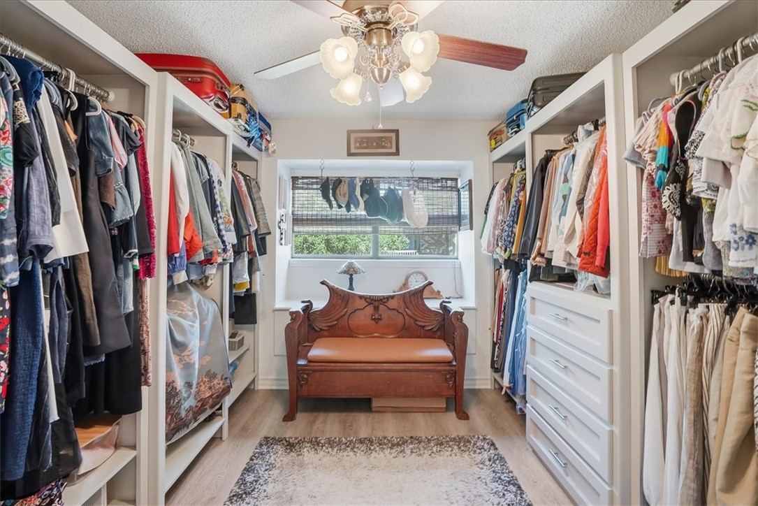 857 Cliff Dr Property Photo 25