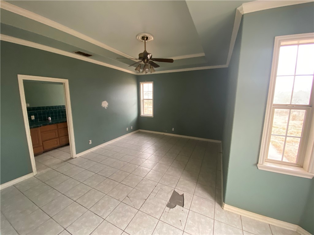 527 County Road 137 Property Photo 9