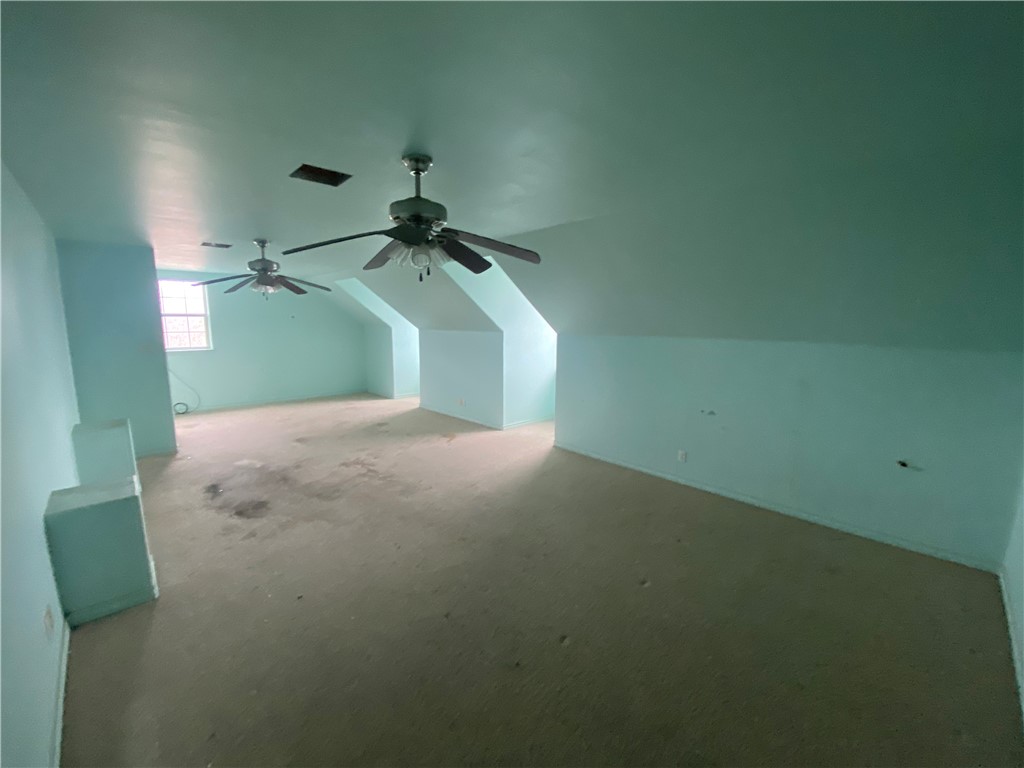 527 County Road 137 Property Photo 22