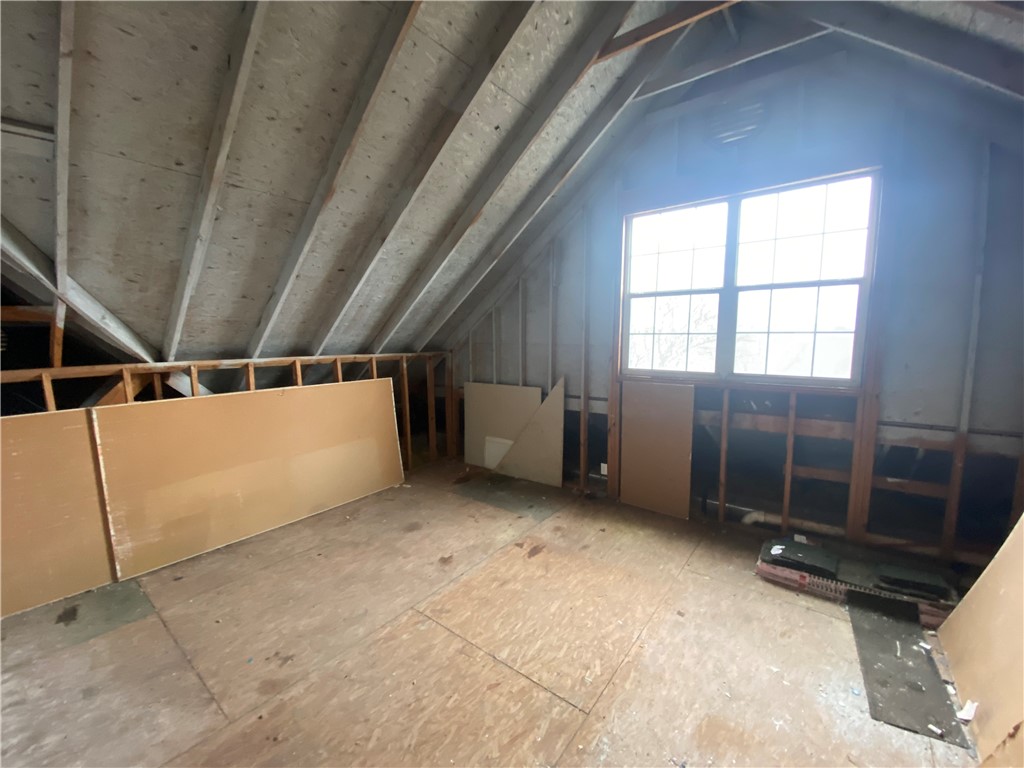 527 County Road 137 Property Photo 23