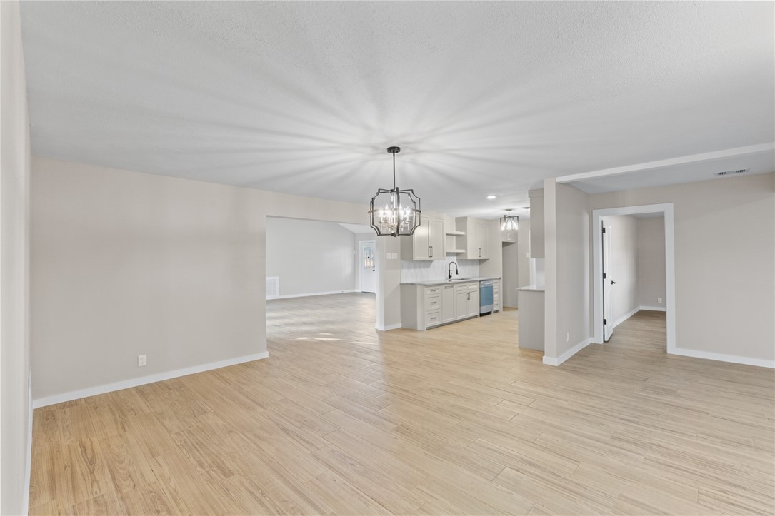 617 Coral Pl Property Photo 7