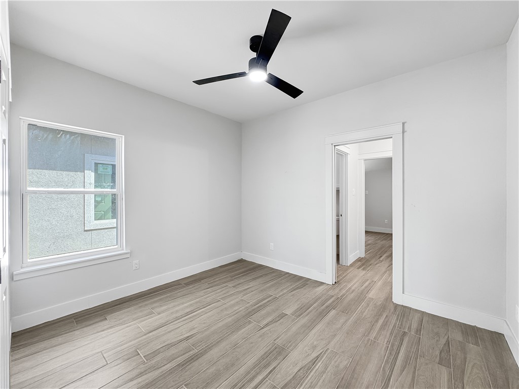 6222 Sadie St Property Photo 10