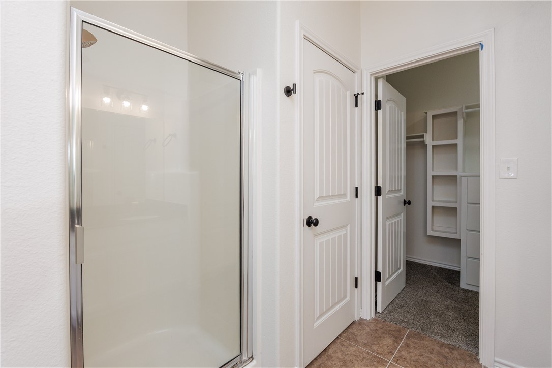 4025 Puget Sound Dr Property Photo 23