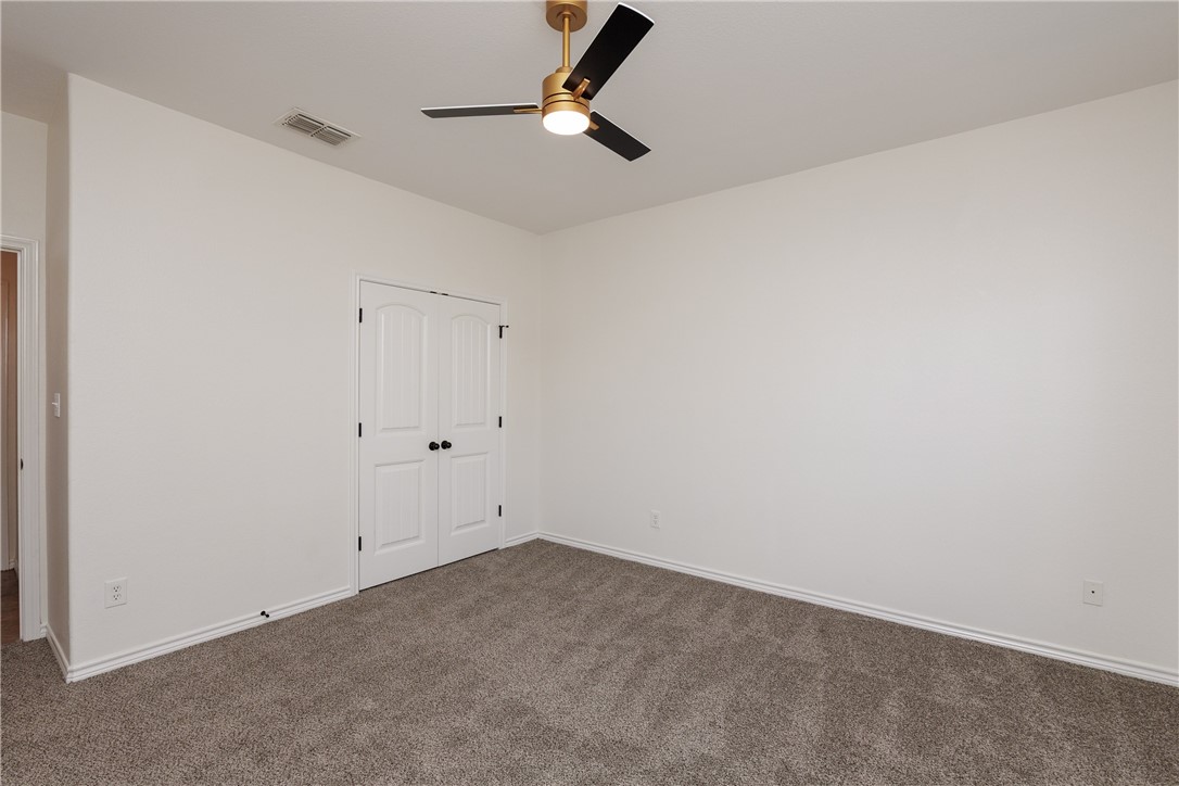 4025 Puget Sound Dr Property Photo 32