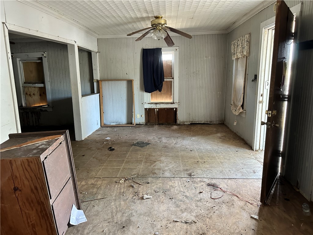 1315 Morris Ave Property Photo 6