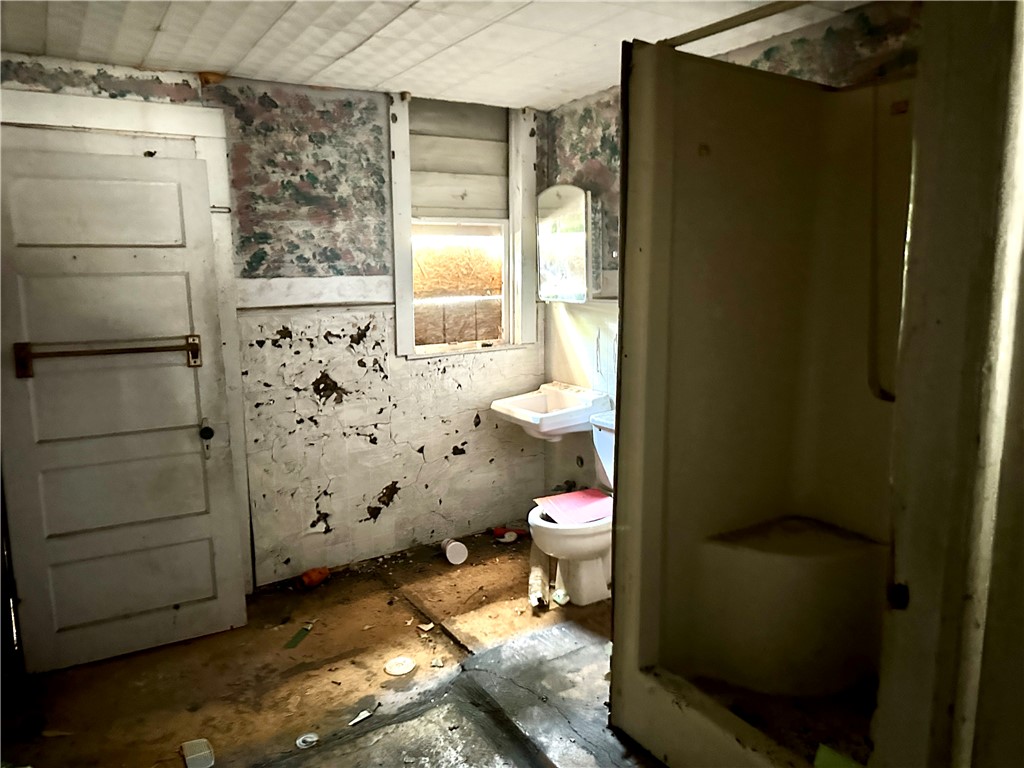 1315 Morris Ave Property Photo 13