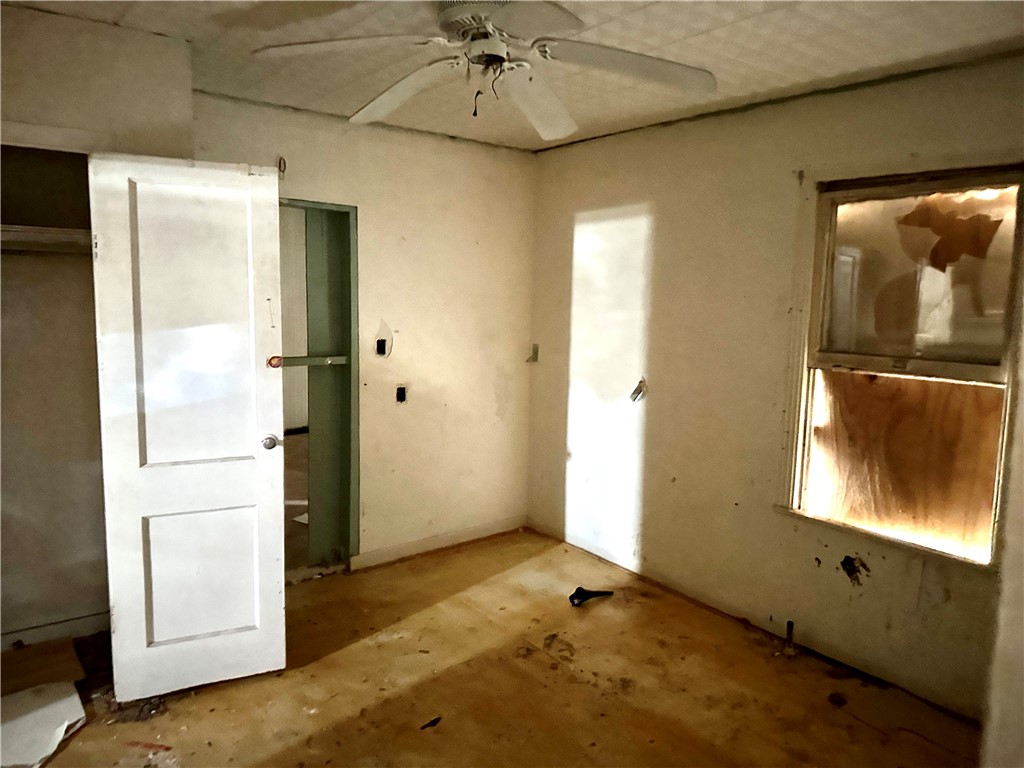 1315 Morris Ave Property Photo 20