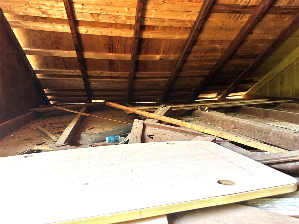 1315 Morris Ave Property Photo 23