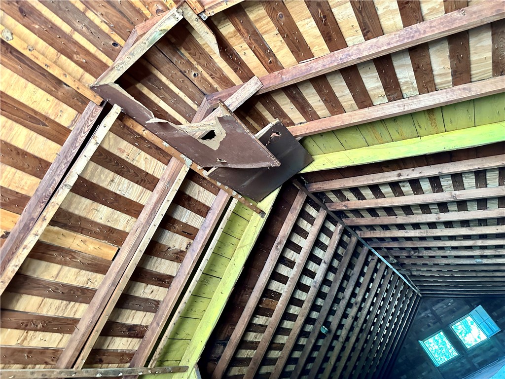 1315 Morris Ave Property Photo 28