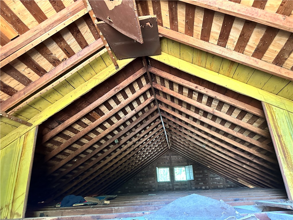 1315 Morris Ave Property Photo 30