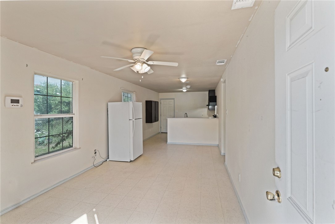 3630 Stinson St Property Photo 4