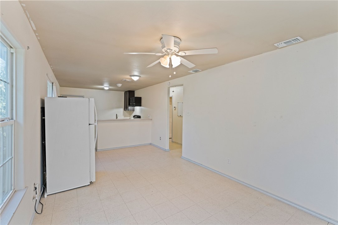 3630 Stinson St Property Photo 7