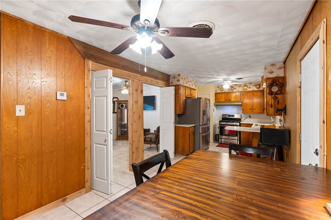 1302 Aswan Dr Property Photo 7