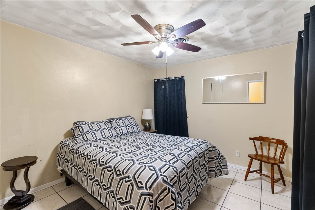 1302 Aswan Dr Property Photo 8