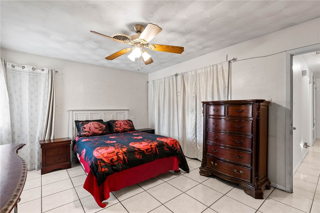 1302 Aswan Dr Property Photo 11