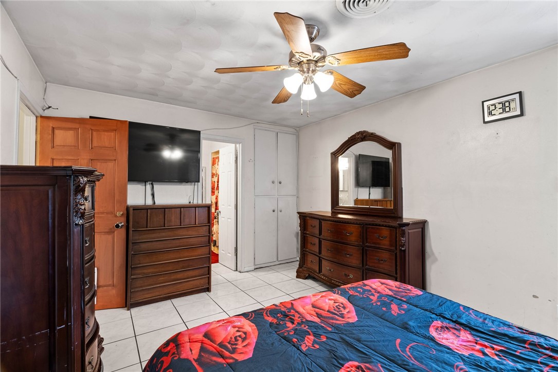 1302 Aswan Dr Property Photo 12