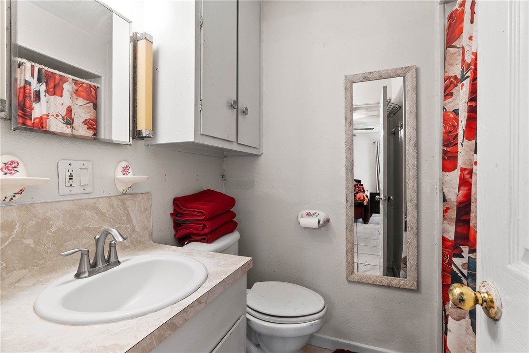 1302 Aswan Dr Property Photo 13