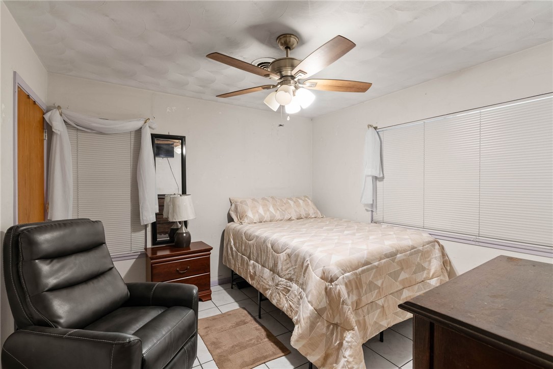 1302 Aswan Dr Property Photo 14