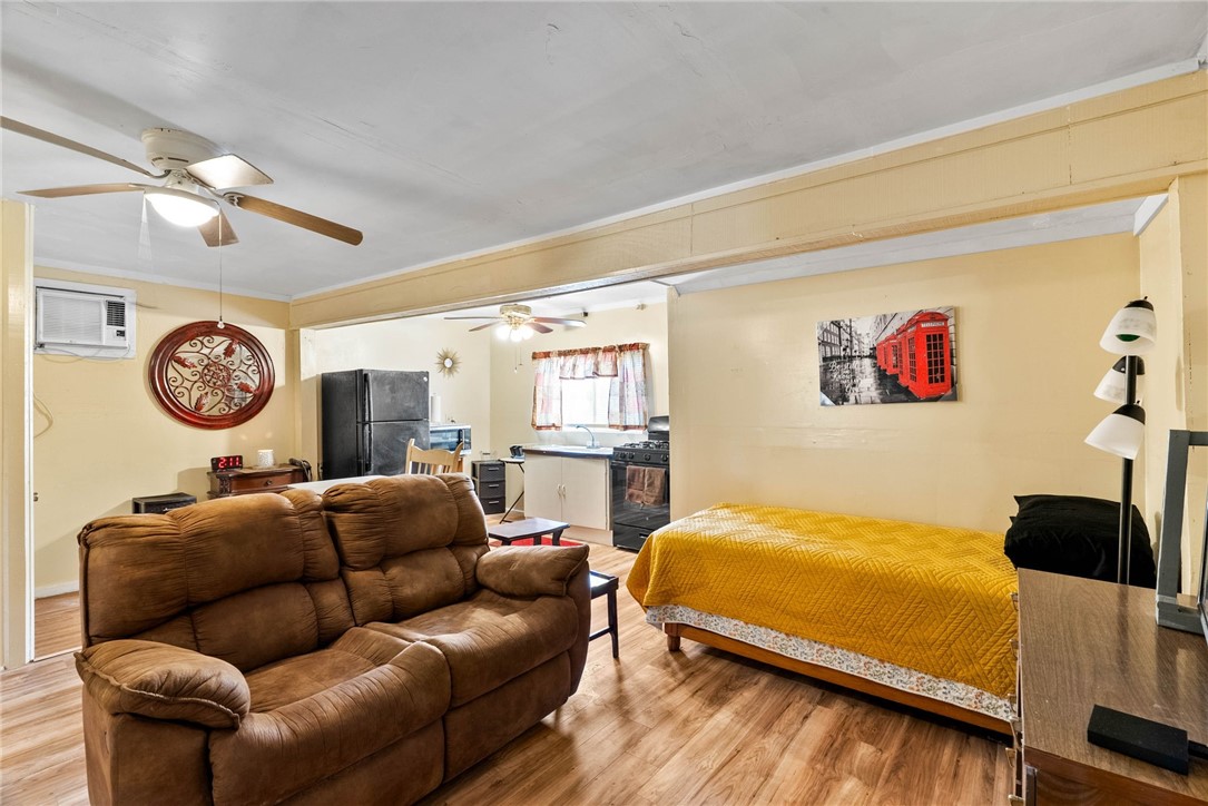 1302 Aswan Dr Property Photo 28