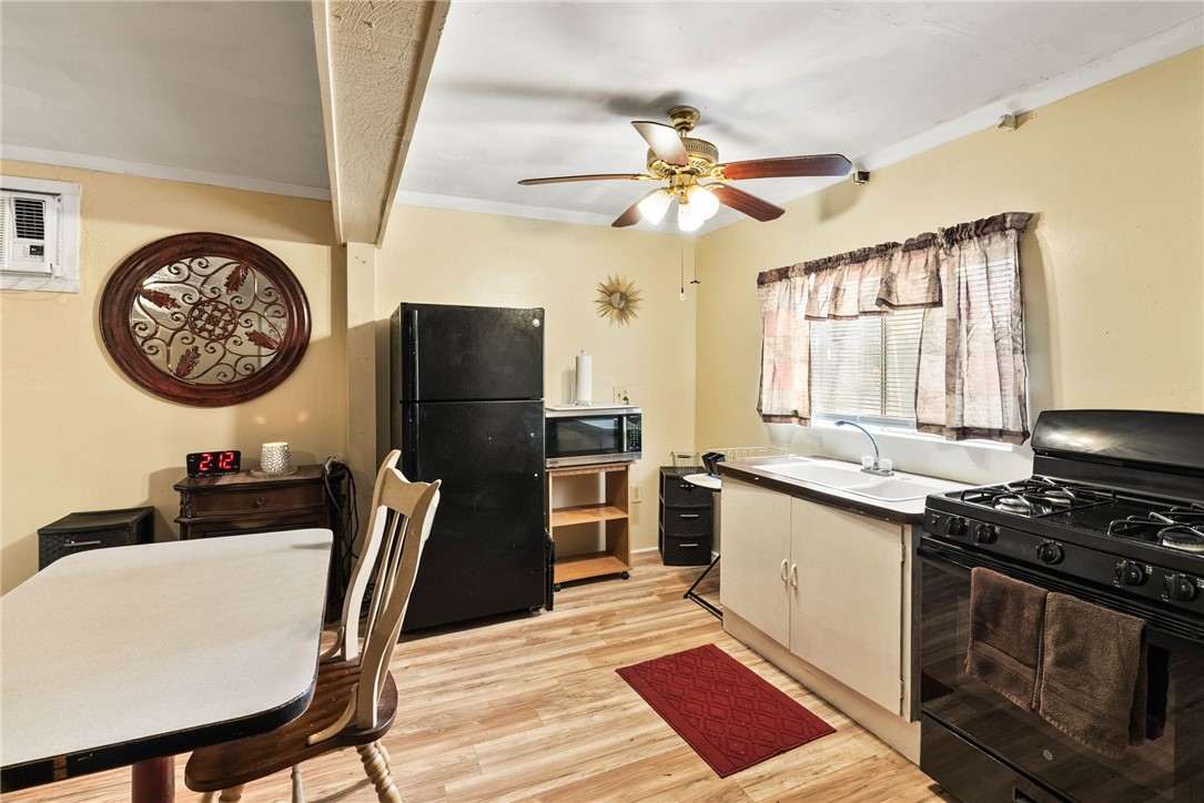 1302 Aswan Dr Property Photo 29