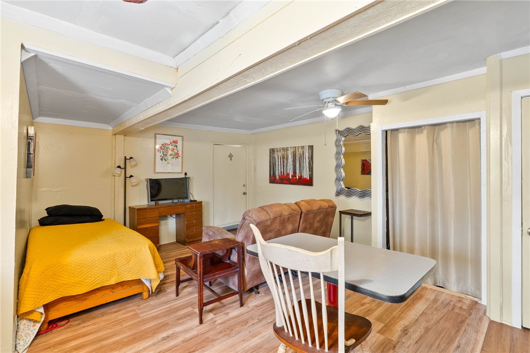 1302 Aswan Dr Property Photo 30