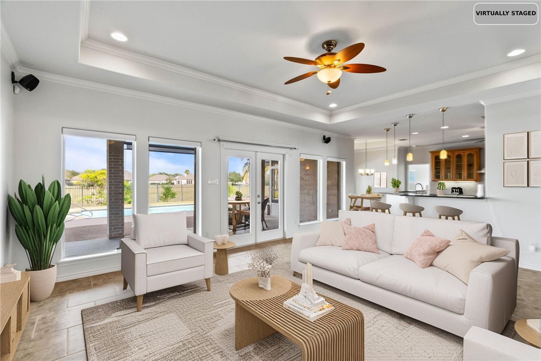 6414 Coronation Dr Property Photo 6