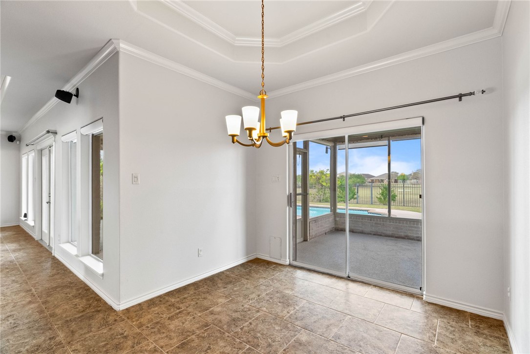 6414 Coronation Dr Property Photo 8