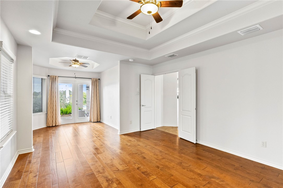 6414 Coronation Dr Property Photo 15