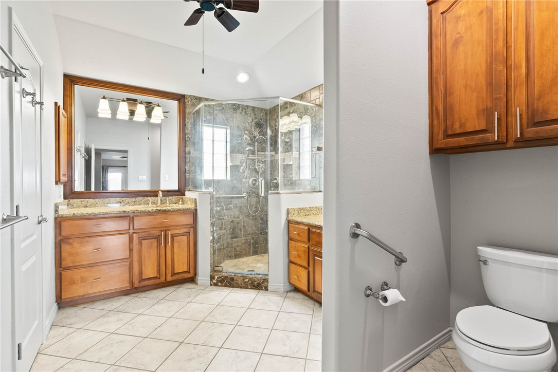 6414 Coronation Dr Property Photo 17