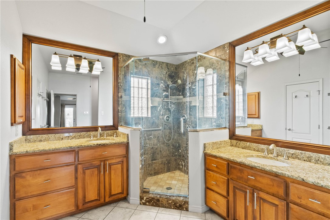 6414 Coronation Dr Property Photo 18