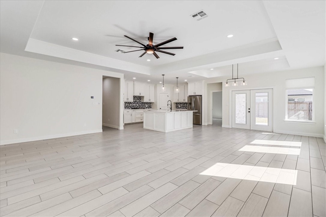 4126 Azali Dr Property Photo 2