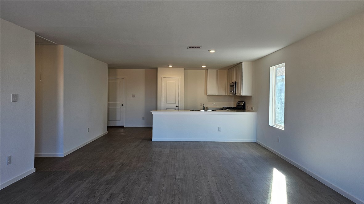 13270 Silverado Dr Property Photo 2