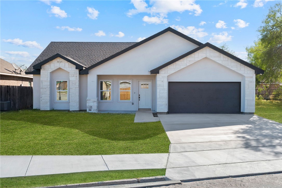 1482 Virginia Ave Property Photo 1