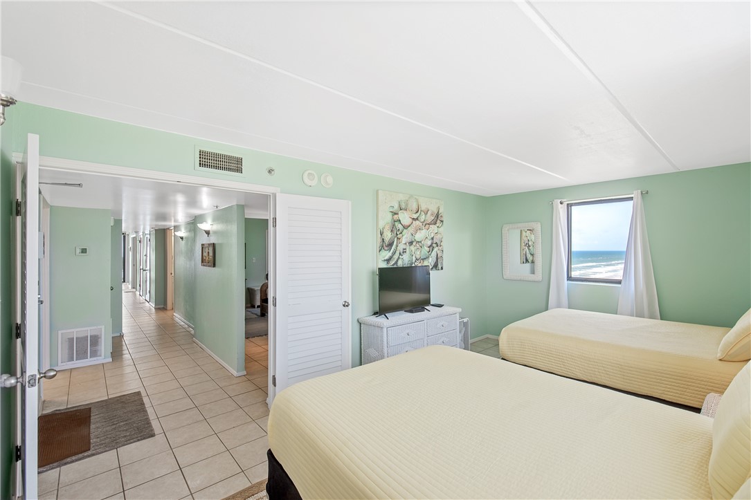 6109 State Highway 361 1504 Property Photo 8