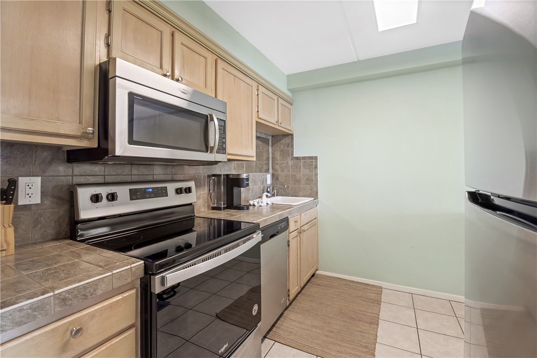 6109 State Highway 361 1504 Property Photo 11