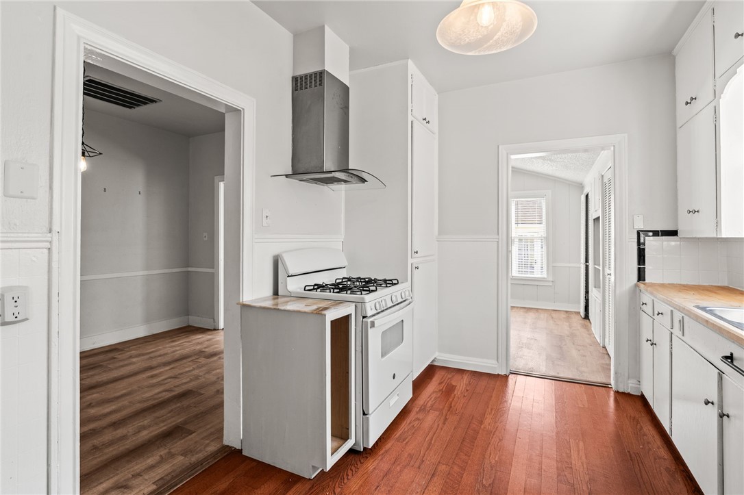 409 Southern St Property Photo 10