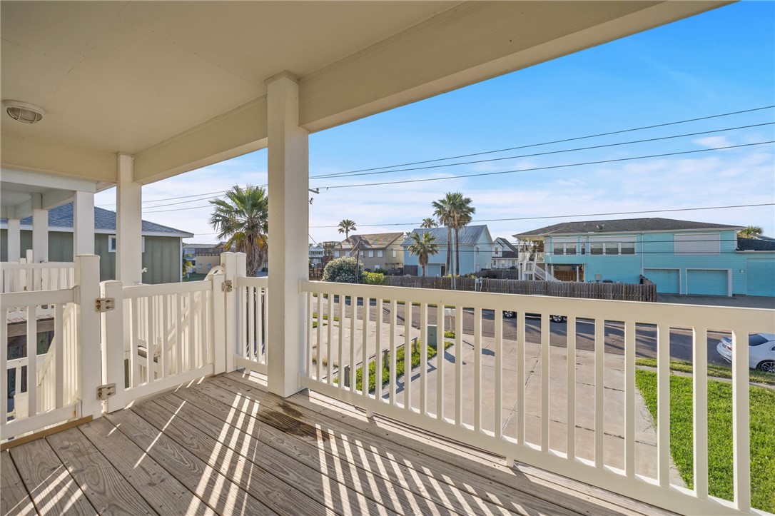 1018 S Station St Property Photo 4