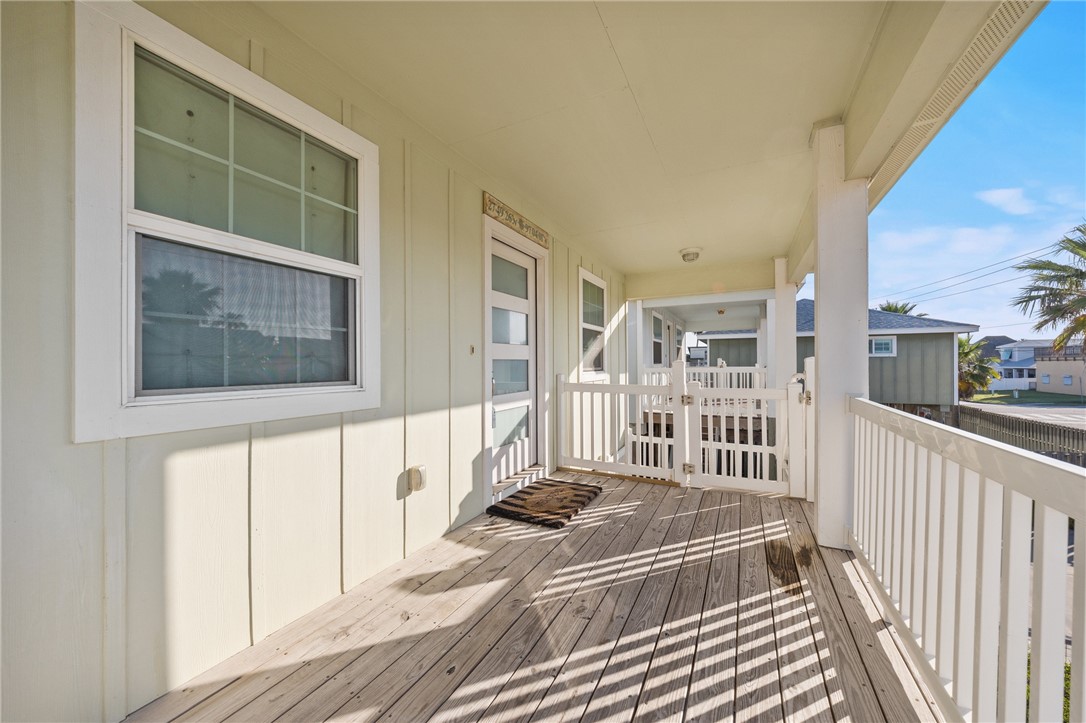 1018 S Station St Property Photo 5