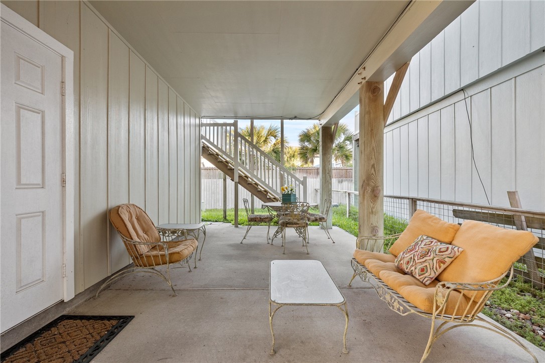 1018 S Station St Property Photo 9