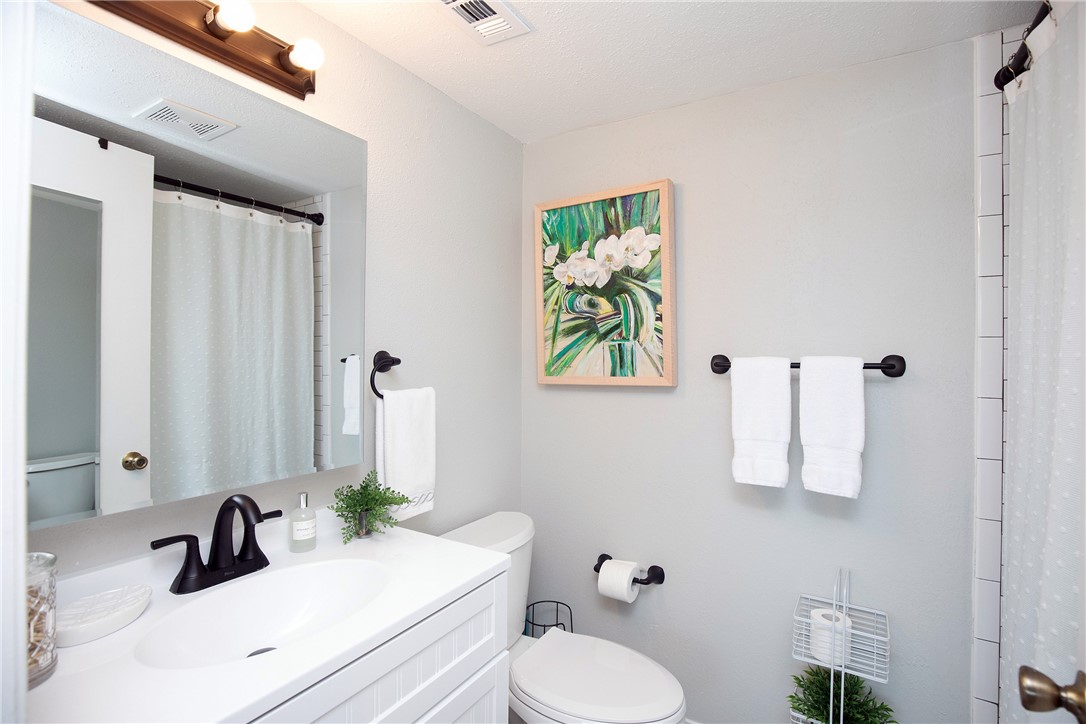 4334 Ocean Dr 403 Property Photo 27