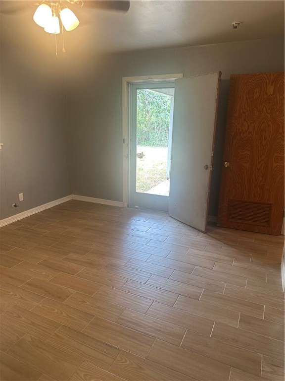 627 W Richard Ave Property Photo 28