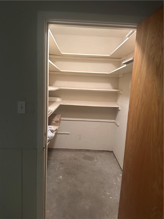 627 W Richard Ave Property Photo 34