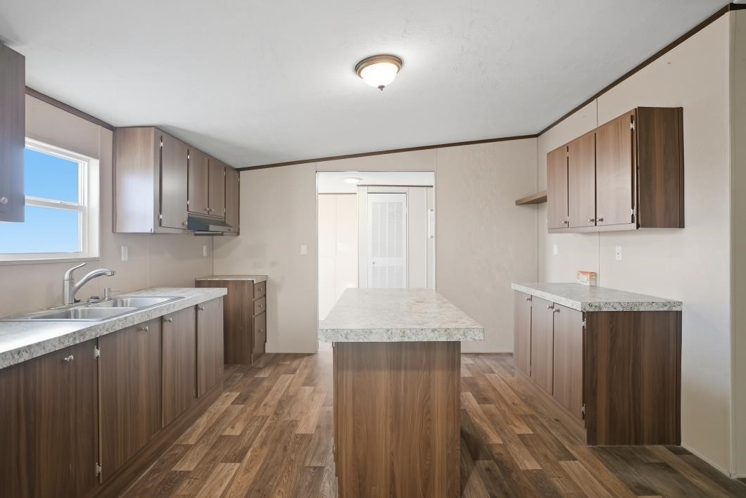 553 Jennifer Loop Property Photo 17