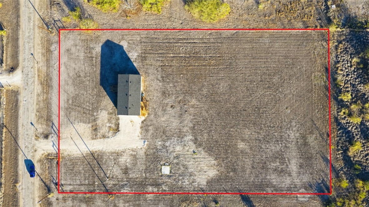 553 Jennifer Loop Property Photo 27