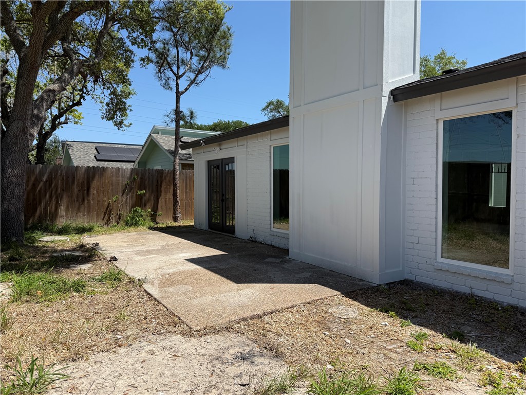 2413 Still Brook Dr Property Photo 24