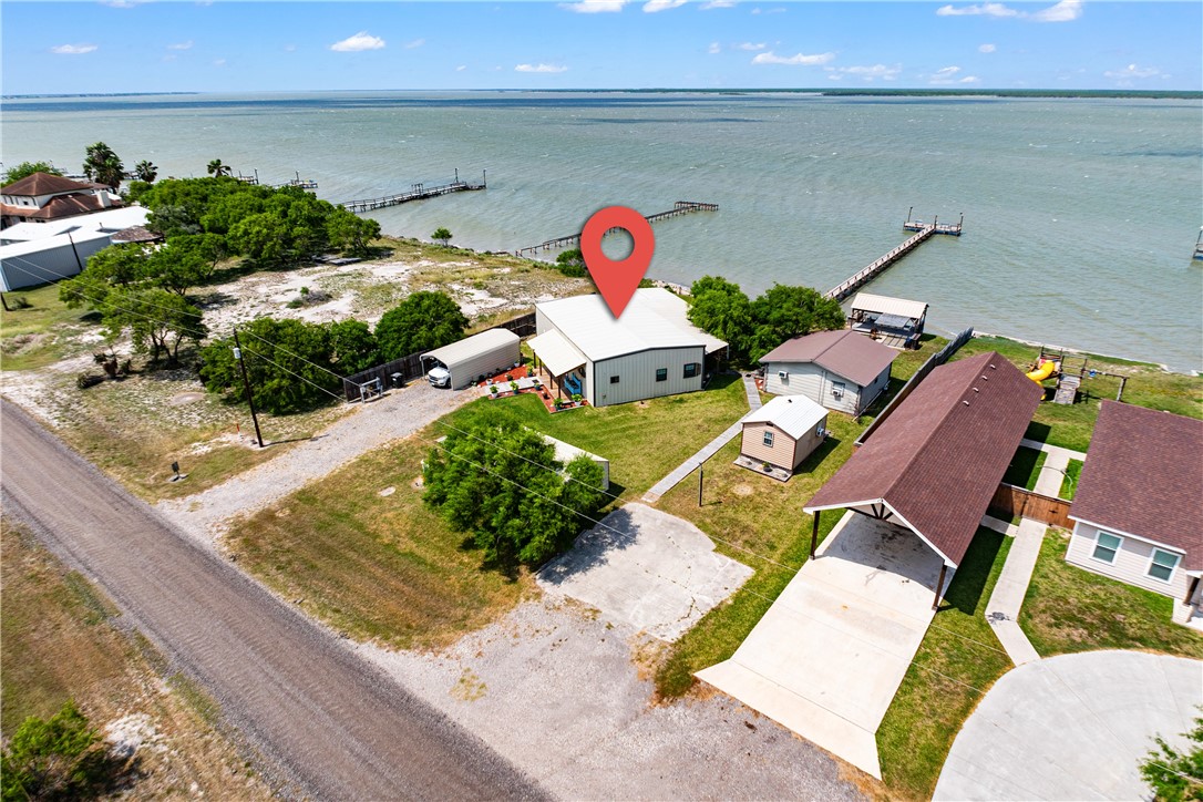 1356 Neubauer Point Property Photo 15