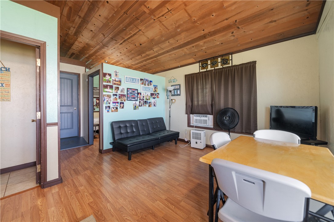 1356 Neubauer Point Property Photo 40