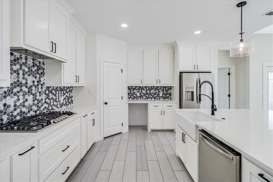 4126 Azali Dr Property Photo 10