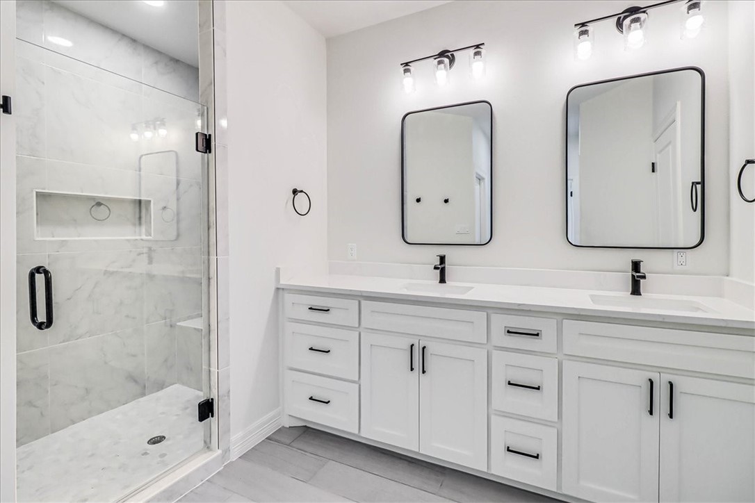 4126 Azali Dr Property Photo 20