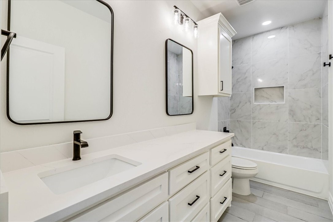 4126 Azali Dr Property Photo 25